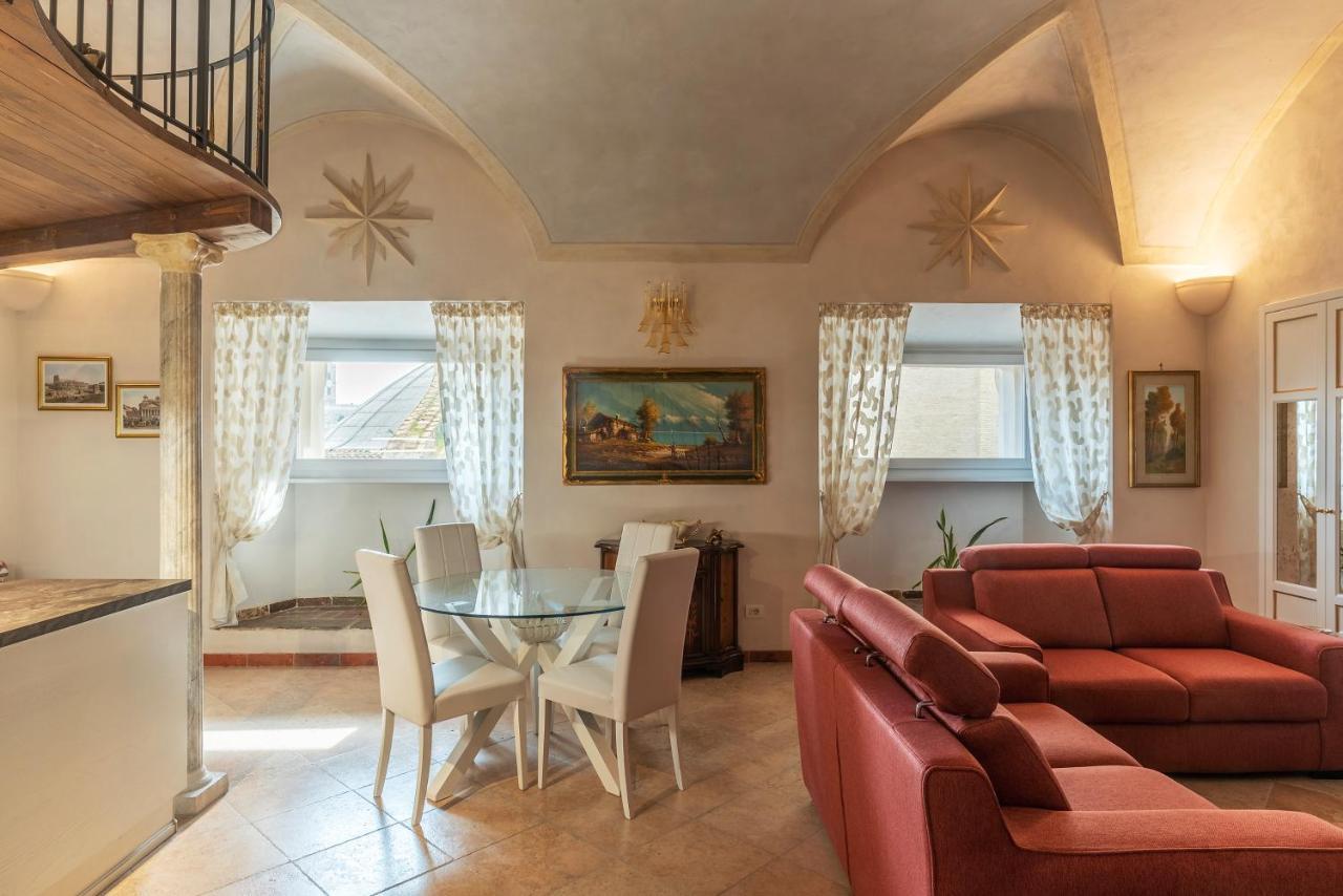 Palazzo Altieri Elegant Apartment Rome Exterior photo
