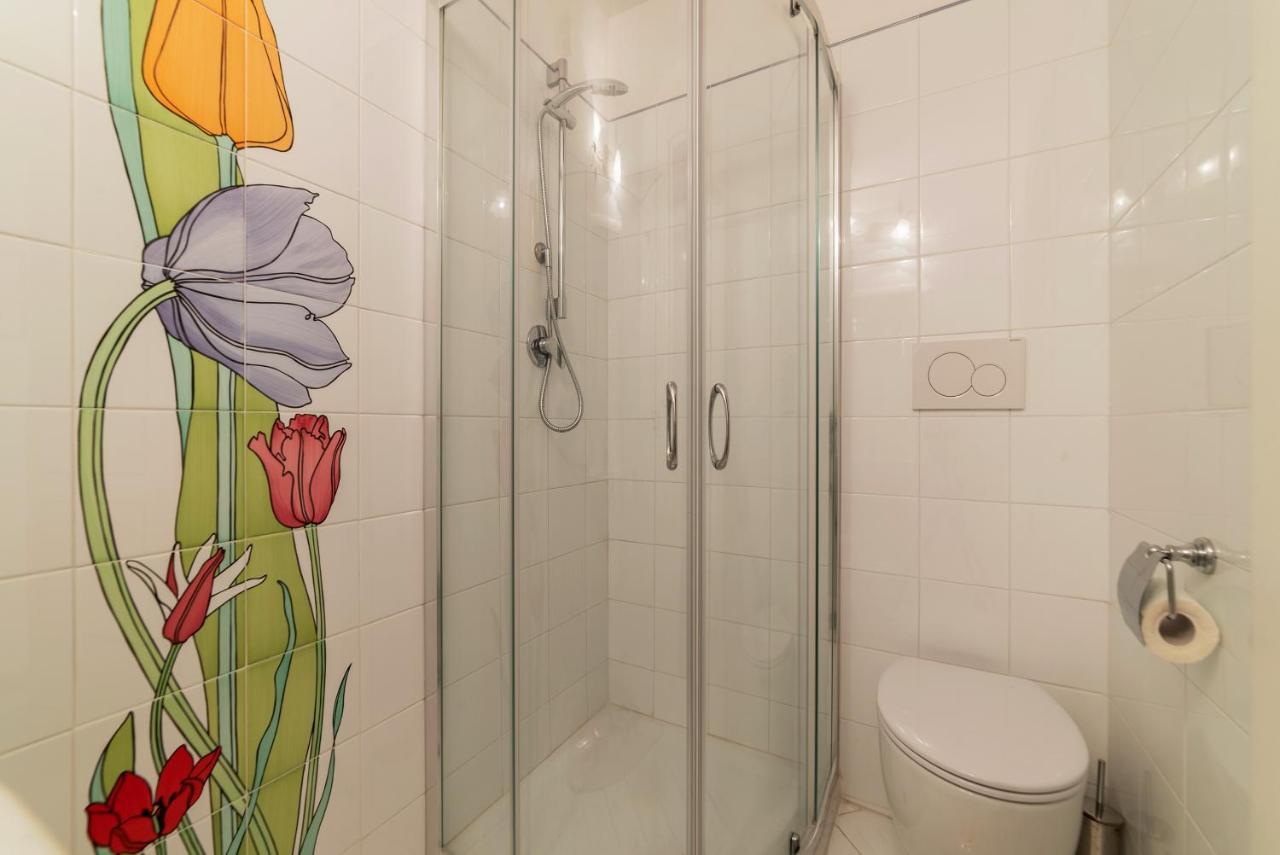 Palazzo Altieri Elegant Apartment Rome Exterior photo